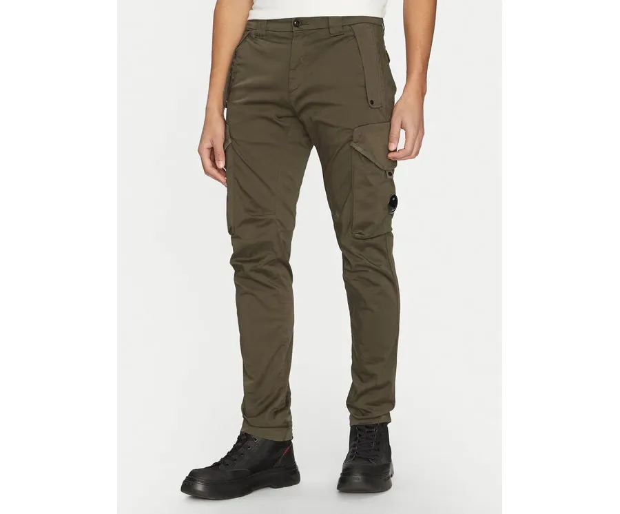 obrazek 1 C.P. Company Spodnie materiałowe 18CMPA058A005694G Zielony Regular Fit