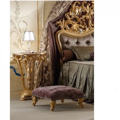 Zdjęcie Luksusowy barokowy stolik nocny do sypialni