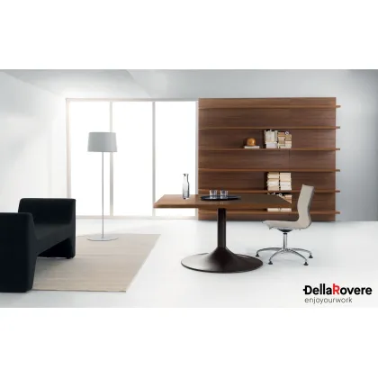 Zdjęcie Fantastyczny stół od włoskiego producenta do eleganckich pomieszczeń biurowych