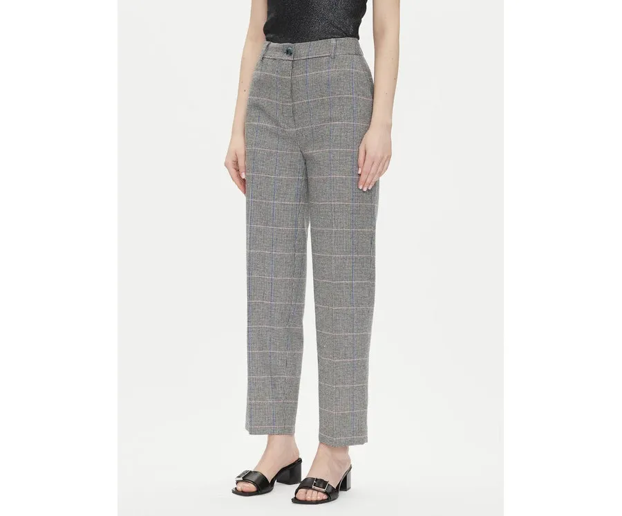 obrazek 1 Pepe Jeans Spodnie materiałowe PL211799 Szary Straight Fit