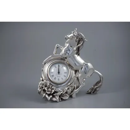 Zdjęcie Oryginalna figura konia z zegarem jako dekoracja do domu - ArtBe