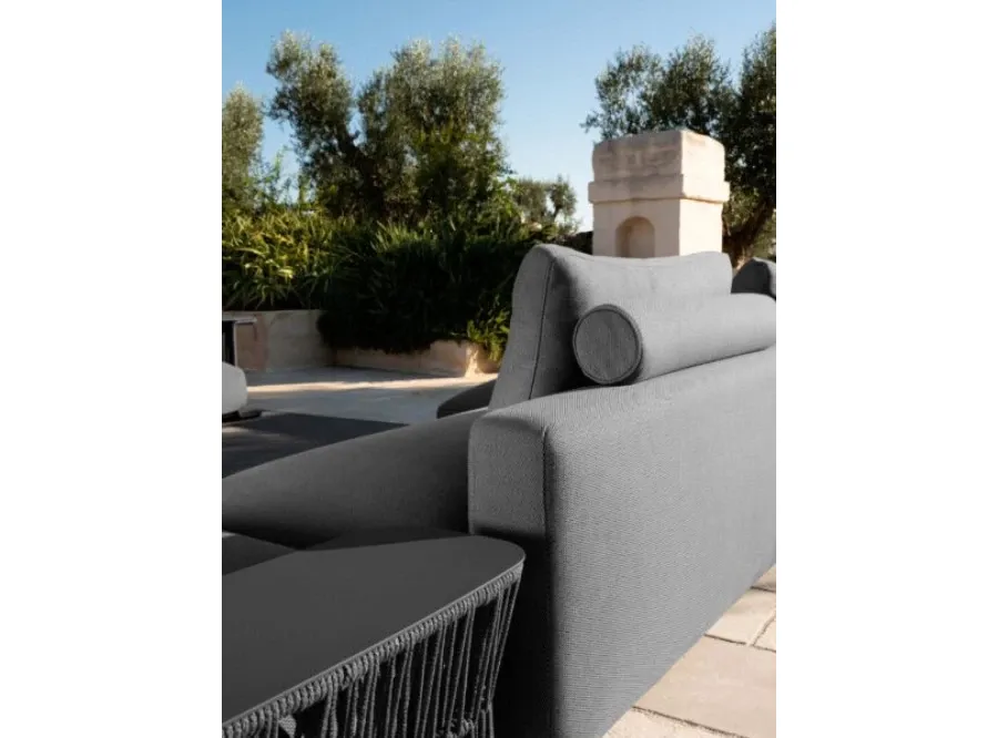 obrazek 2 Włoska sofa ogrodowa w pięknym wydaniu