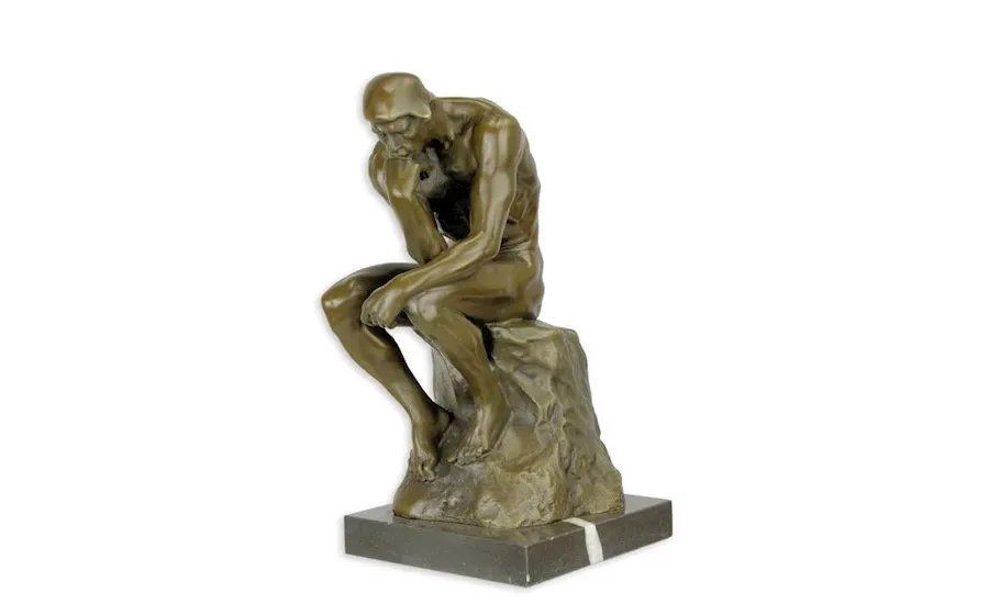 obrazek 1 Stylowa rzeźba przedstawiająca zamyśloną postać wykonana z brązu