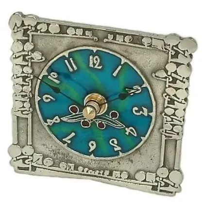 Zdjęcie Piękny zegar Archibalda Knoxa model 7 z pewteru – prezent dla niego lub dla niej