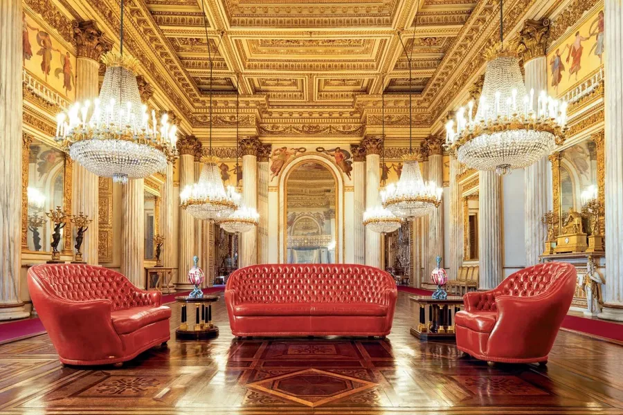 obrazek 1 Klasyczna stylowa sofa do wyjątkowego wnętrza – Mascheroni
