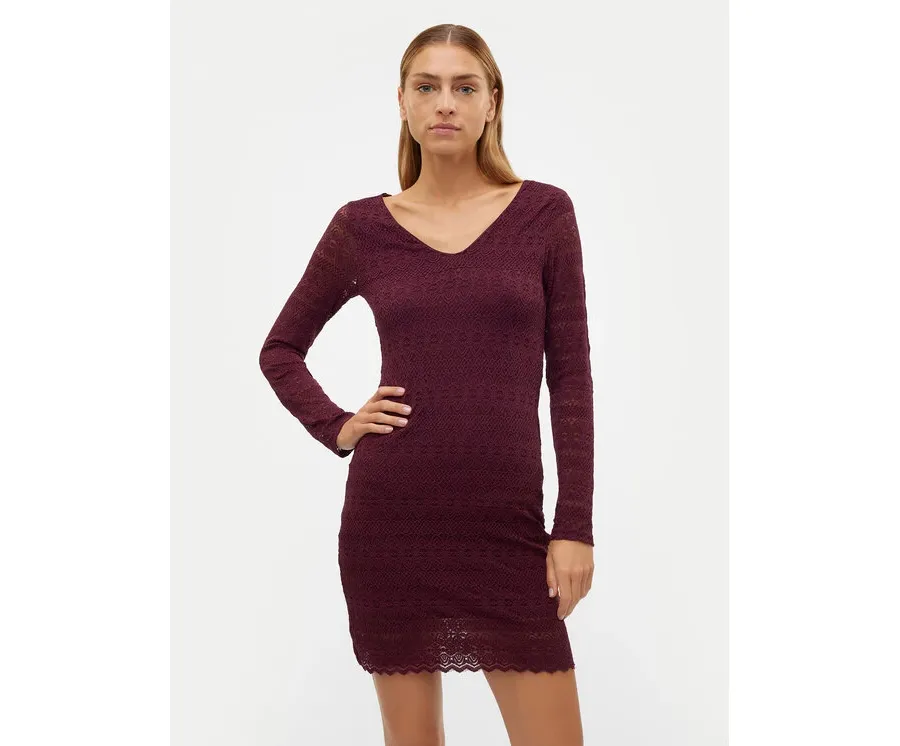 obrazek 1 Vero Moda Sukienka koktajlowa Zoe 10315445 Bordowy Slim Fit