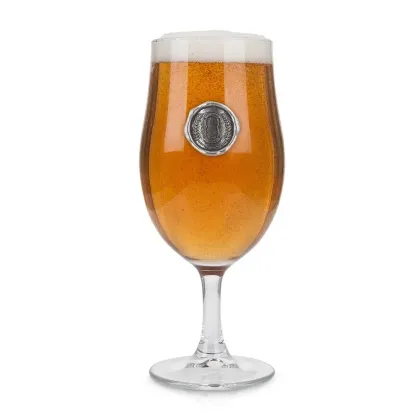 Zdjęcie Niepowtarzalny prezent na wyjątkową okazję – szklanka do piwa z cynowym kartuszem z inicjałem – literą „O”