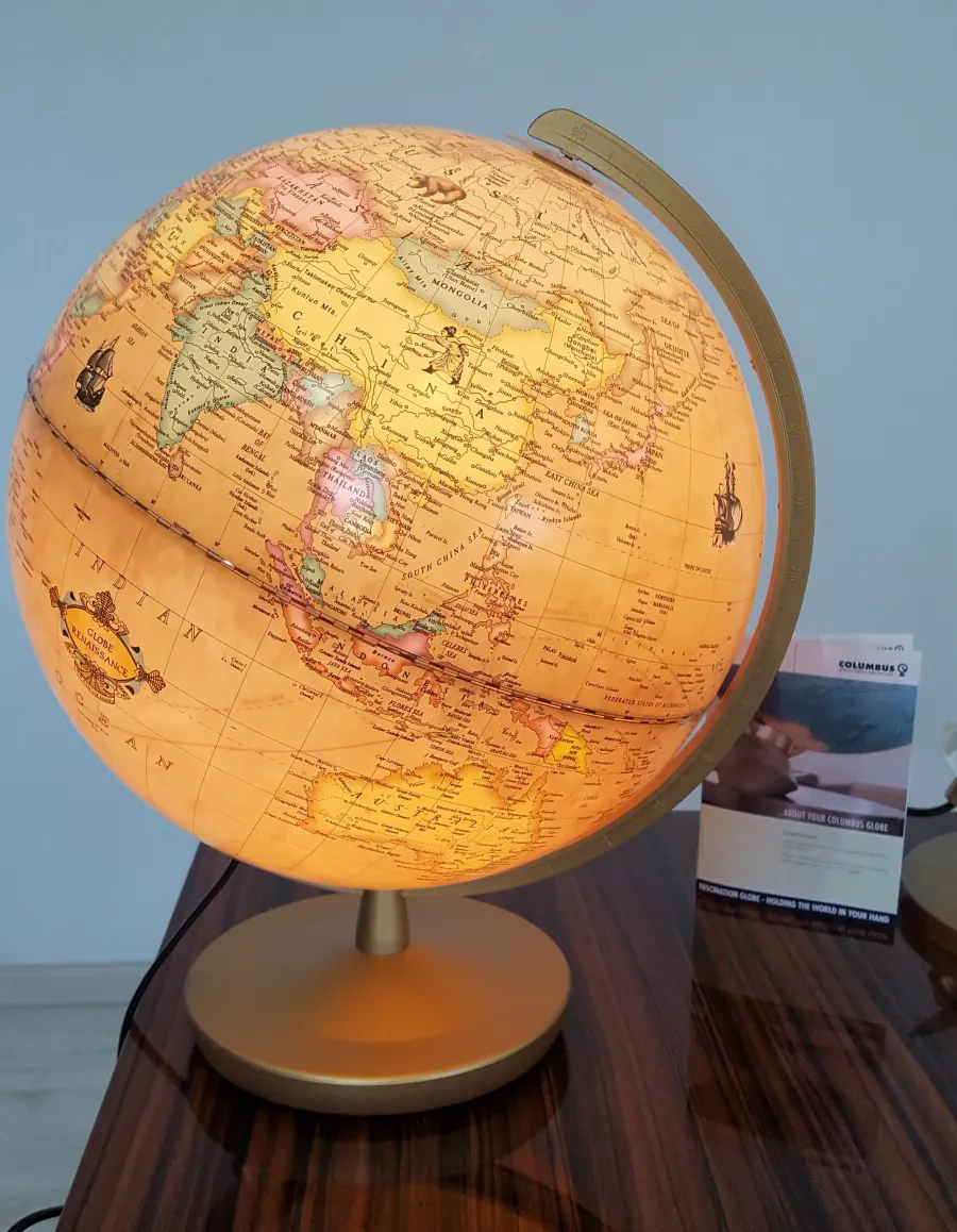 picture 5 Renaissance Globe