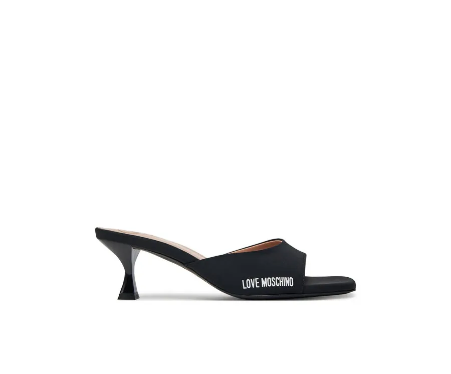 obrazek 1 LOVE MOSCHINO Klapki JA28045G0MIM0000 Czarny