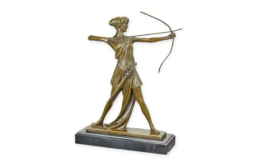 obrazek 1 Luksusowa rzeźba – przedstawienie Diany łowczyni z brązu
