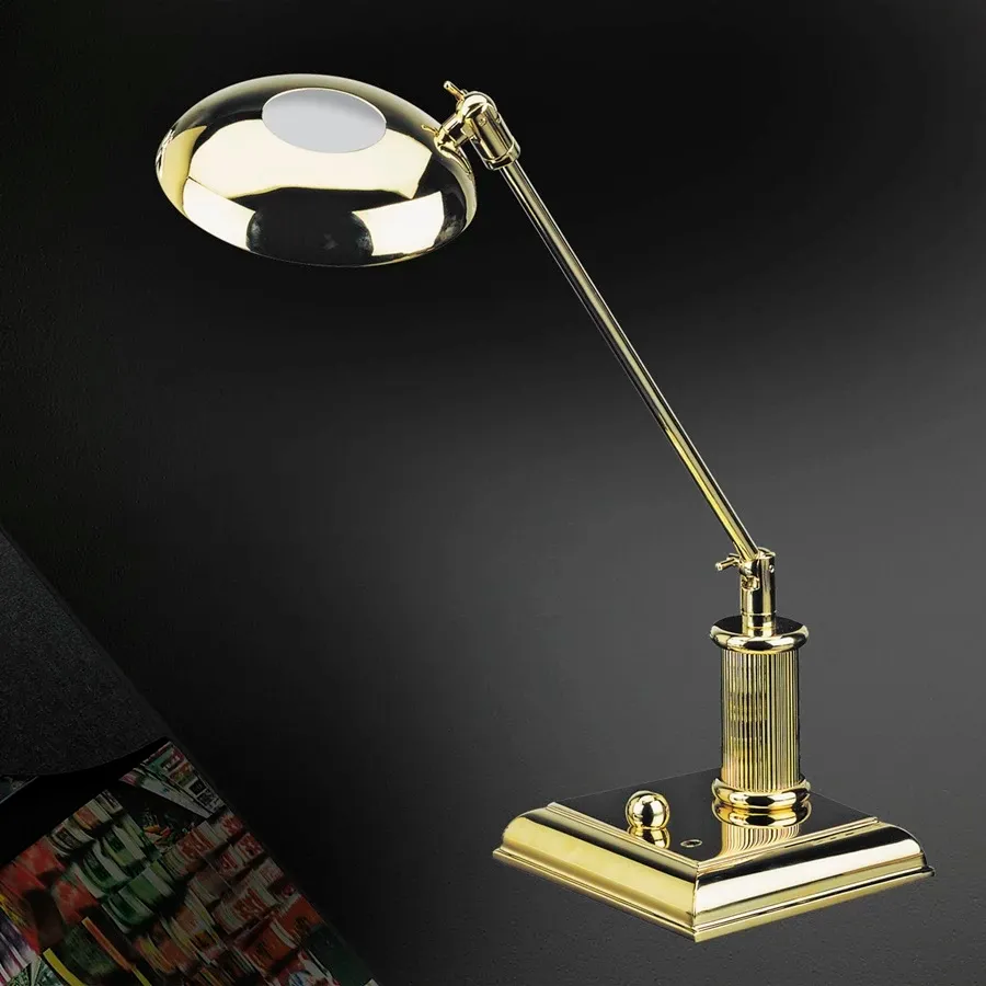 obrazek 1 Elegancka lampa do gabinetu Prezesa