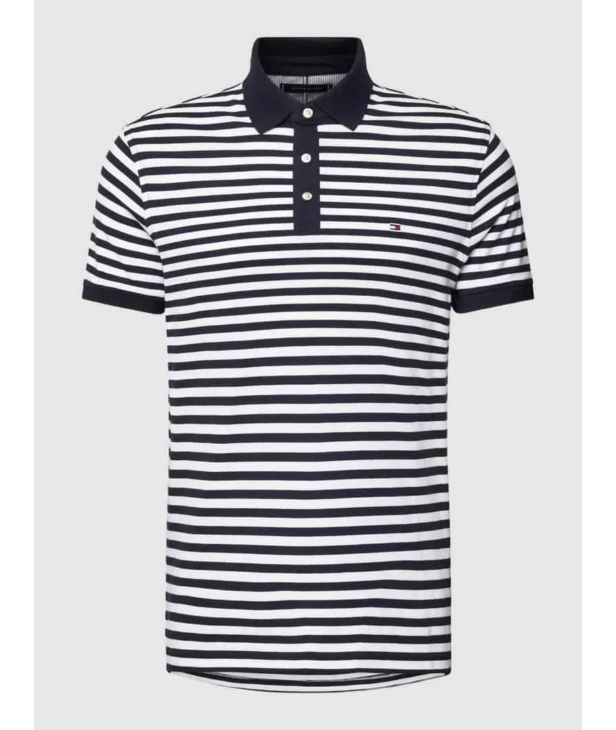 obrazek 1 Koszulka polo o kroju slim fit z wyhaftowanym logo model ‘1985’