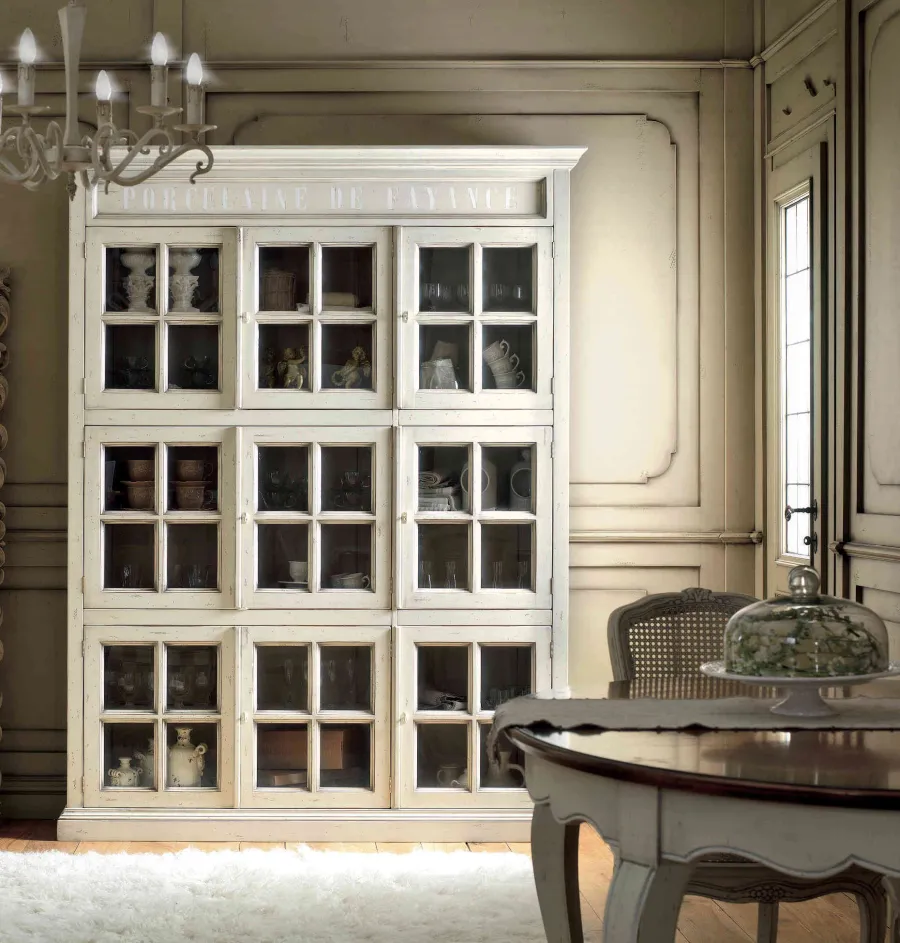 obrazek 1 Luksusowa włoska drewniana szafa z 9 drzwiczkami - Interiors Italia