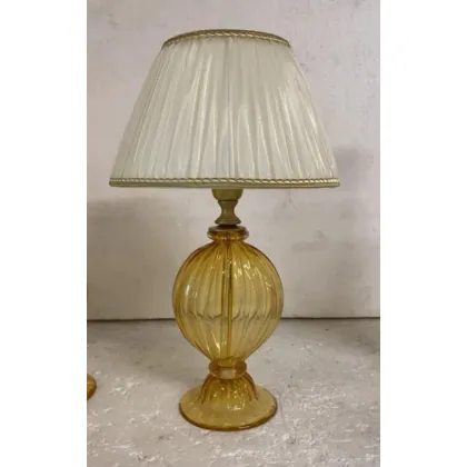 Zdjęcie Stylowa lampa ze szkła Murano z prostokątnym szyfonowym abażurem w kolorze kości słoniowej – Il Paralume Marina