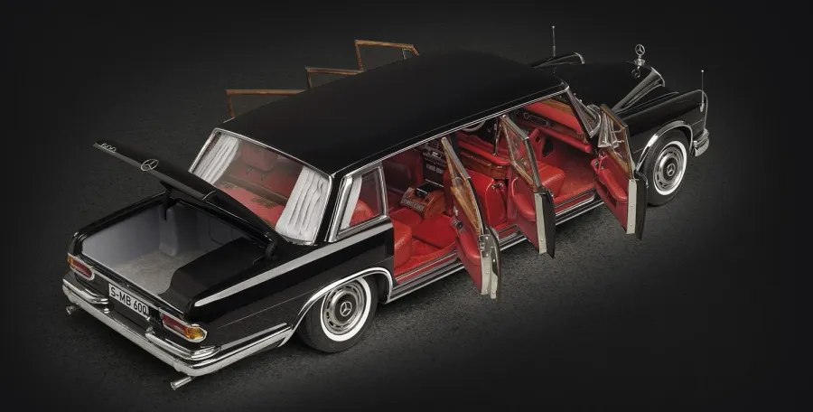 obrazek 4 Limuzyna Mercedes-Benz 600 Pullman