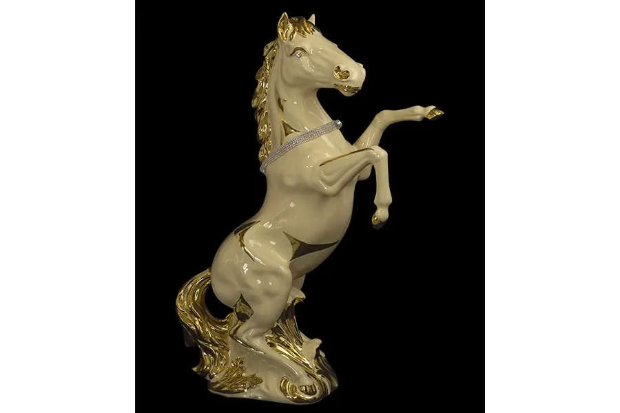obrazek 1 Ceramiczna figura konia