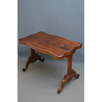 Zdjęcie Okazjonalny stolik okolicznościowy z wczesnego wiktoriańskiego drzewa różanego z oszałamiającym serpentynowym blatem