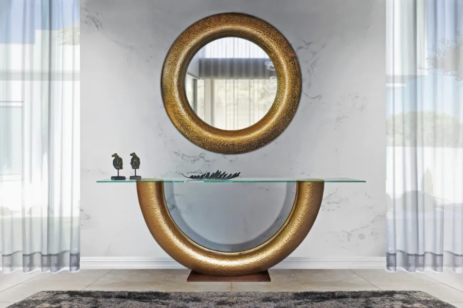 picture 3 Modern console with a glass top - Gansk