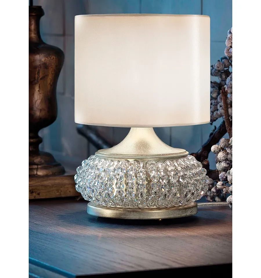 obrazek 1 Wykonana we Włoszech - ekskluzywna lampa na biurko