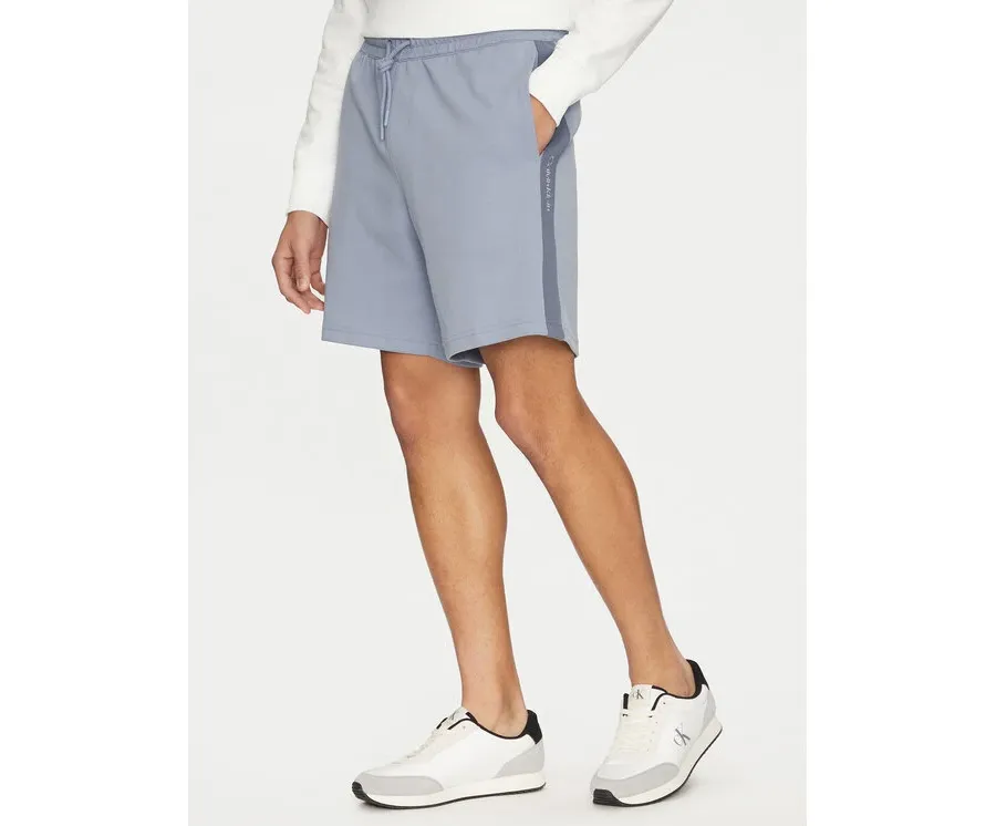 obrazek 1 Calvin Klein Jeans Szorty sportowe J30J327246 Niebieski Relaxed Fit