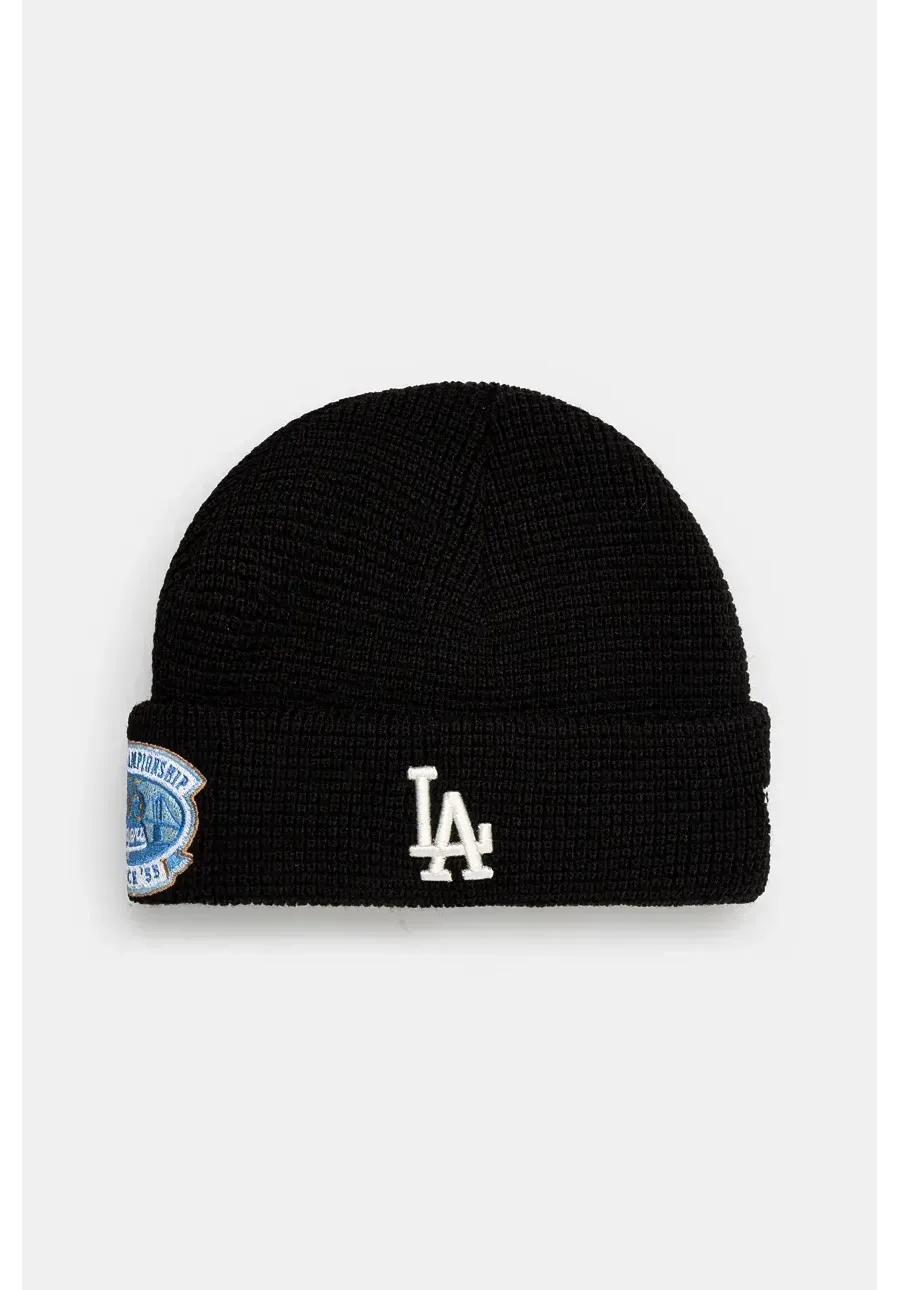 obrazek 1 New Era czapka SHORT CUFF BEANIE LOS ANGELES DODGERS kolor czarny  60565433