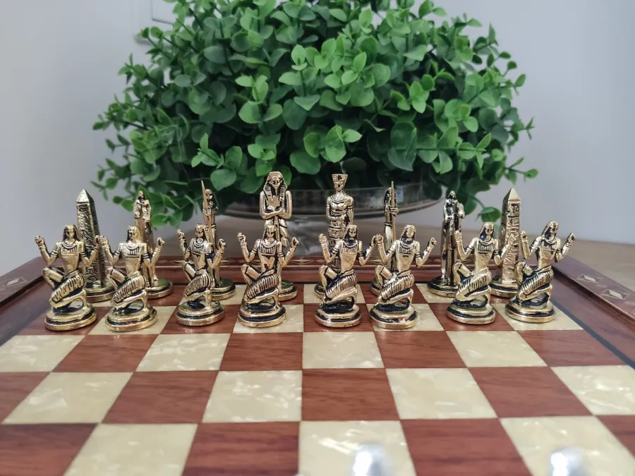 obrazek 6 Plansza z egipskimi figurami do gry w szachy - Helena Woodart