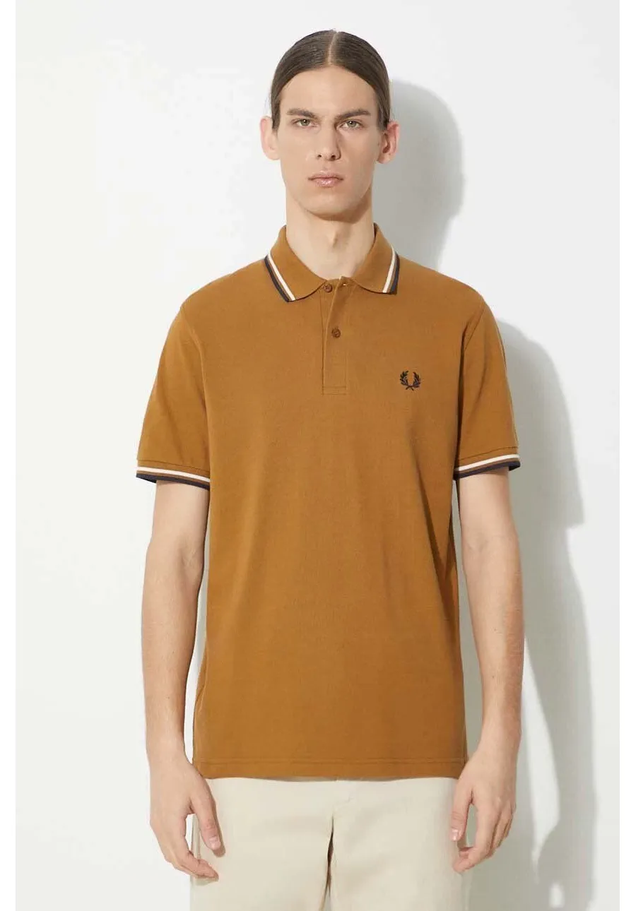obrazek 1 Fred Perry polo bawełniane Twin Tipped Shirt kolor brązowy gładki M12.V46