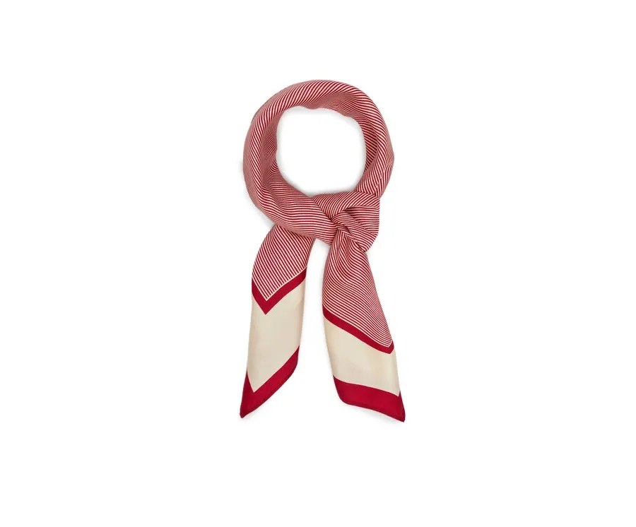 obrazek 1 Tommy Hilfiger Apaszka Elevated Flag AW0AW17629 Czerwony