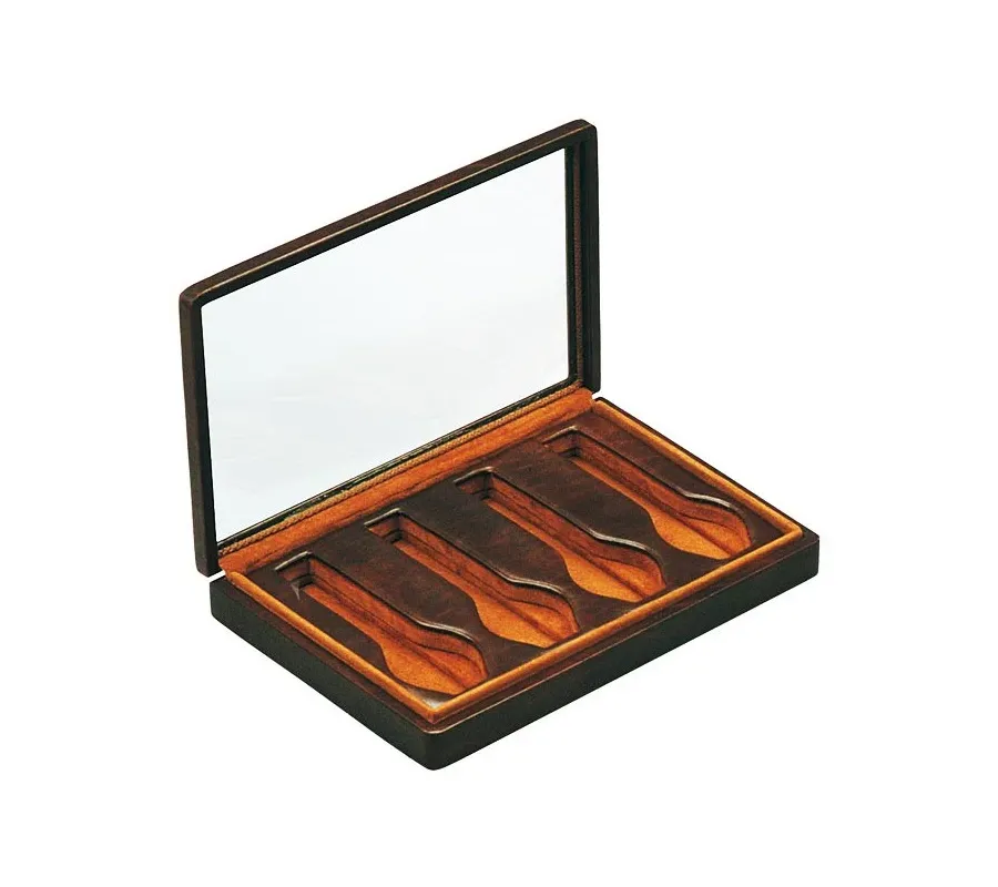 picture 1 Excellent box for 4 watches! - Absolute Breton