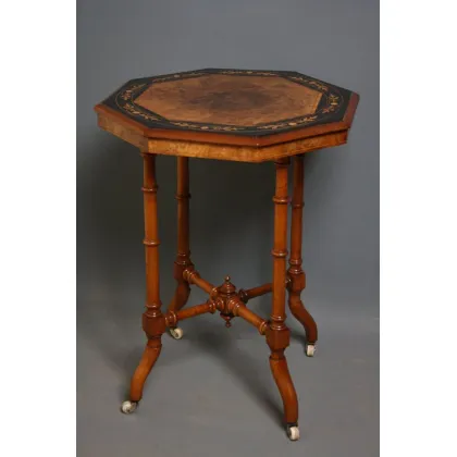 Zdjęcie Antyczny, doskonały i bardzo atrakcyjny, wiktoriański, okazjonalny stół okolicznościowy, z ośmiokątnym blatem