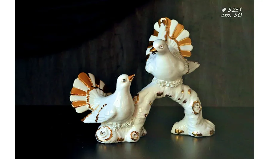 picture 1 Luxurious doves figurines