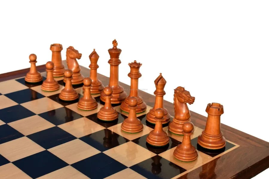 obrazek 5 Stylowe pionki szachowe z postarzanego bukszpanu i hebanu - The Chess Empire