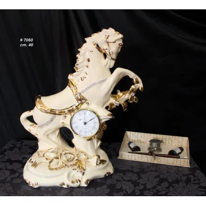 Zdjęcie Duża figurka ceramiczna przedstawiająca konia z zegarem