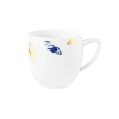 Zdjęcie Ekskluzywna biała porcelanowa filiżanka do espresso o pięknym zdobieniu - Tettau