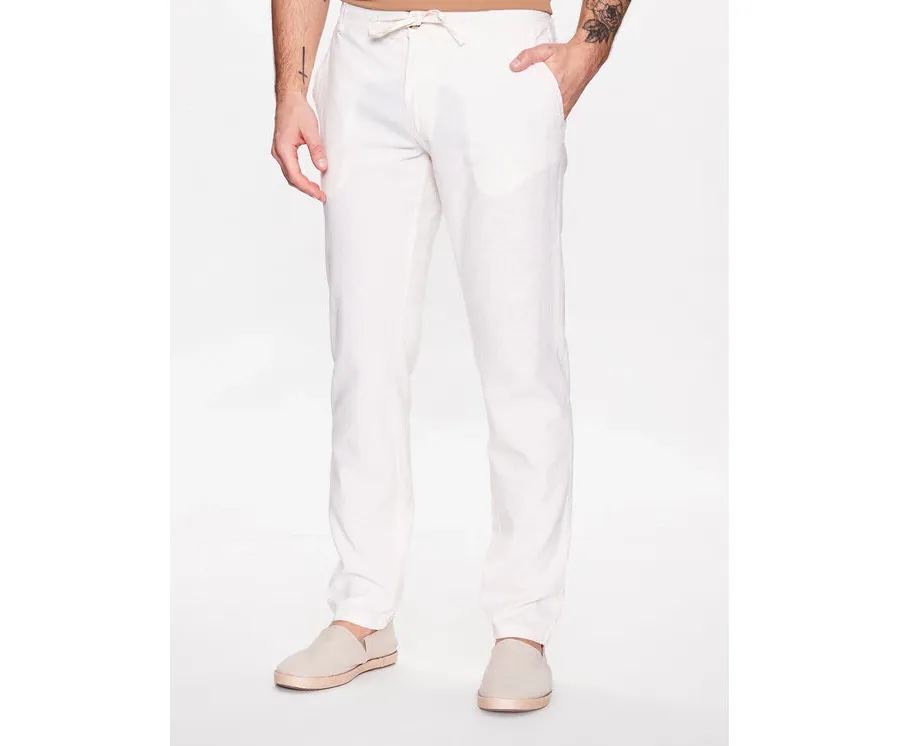 obrazek 1 Lindbergh Spodnie materiałowe 30-008003 Biały Tapered Fit
