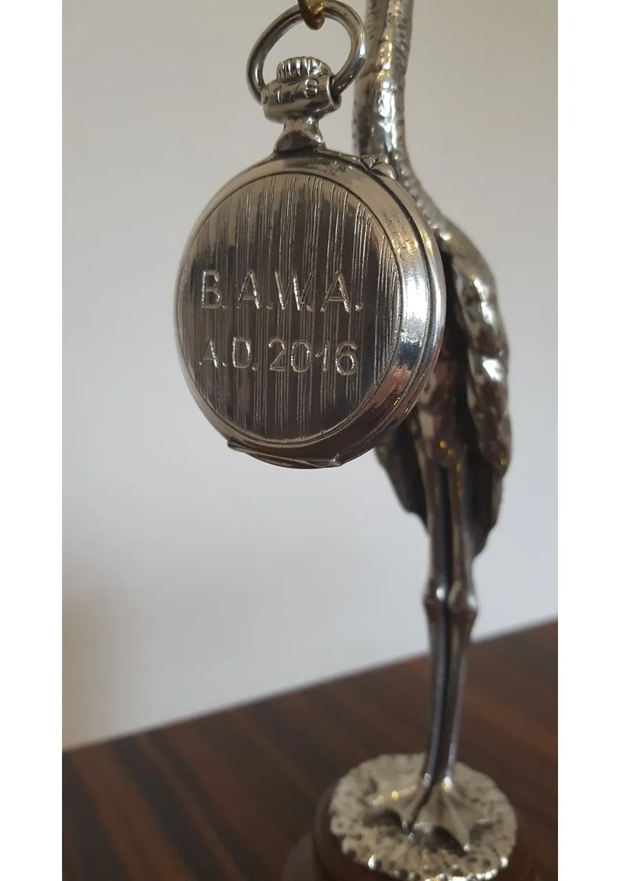 obrazek 11 Piękny zegar do biura lub gabinetu z figurą żurawia