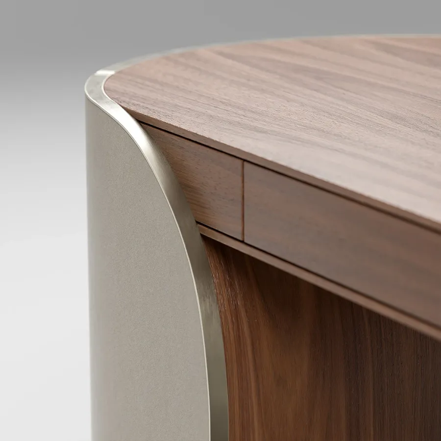 obrazek 19 Eleganckie włoskie biurko w stylu modernistycznym - do gabinetu lub biura