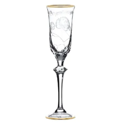 Zdjęcie Elegancki kieliszek z kryształu do szampana