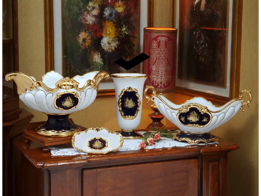 picture 1 An elegant vase for a baroque table - Bruno Costenaro