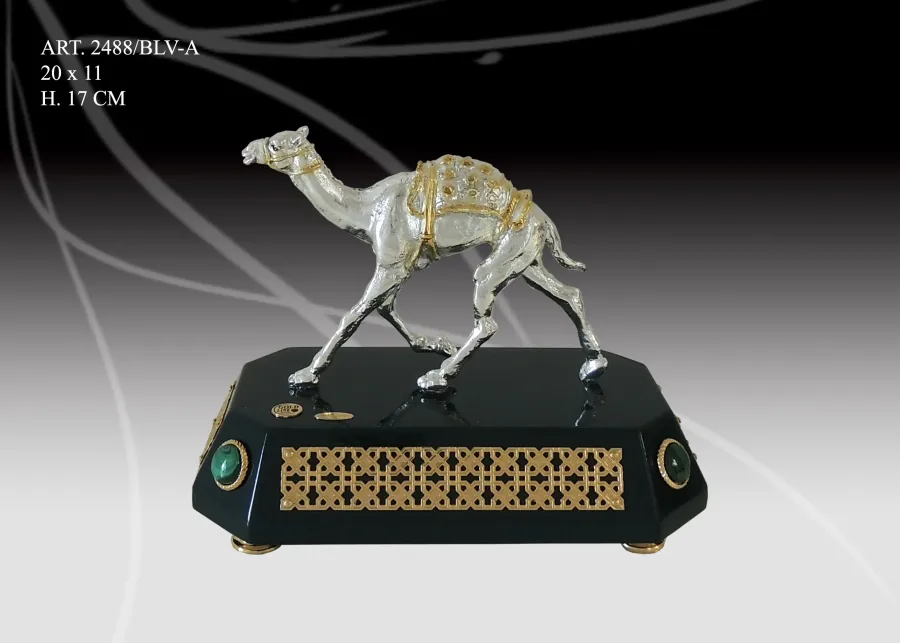 obrazek 1 Elegancka figura wielbłąda z włoch