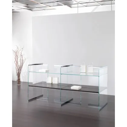 Picture Beautiful, stylish shop window made of crystal