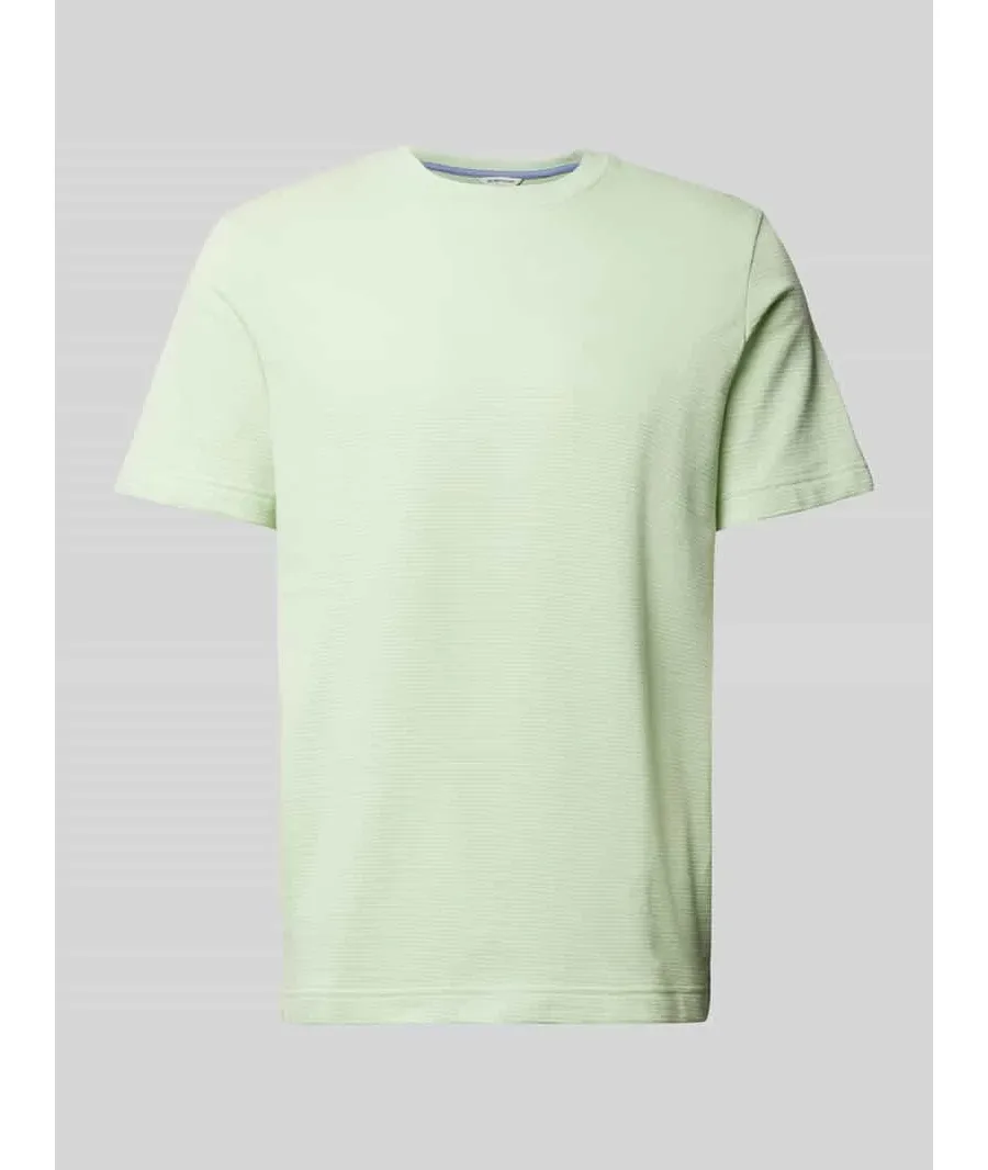 obrazek 1 T-shirt z fakturowanym wzorem