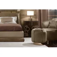 Zdjęcie Wygodna pufa Jill tapicerowana tkaniną lub skórą