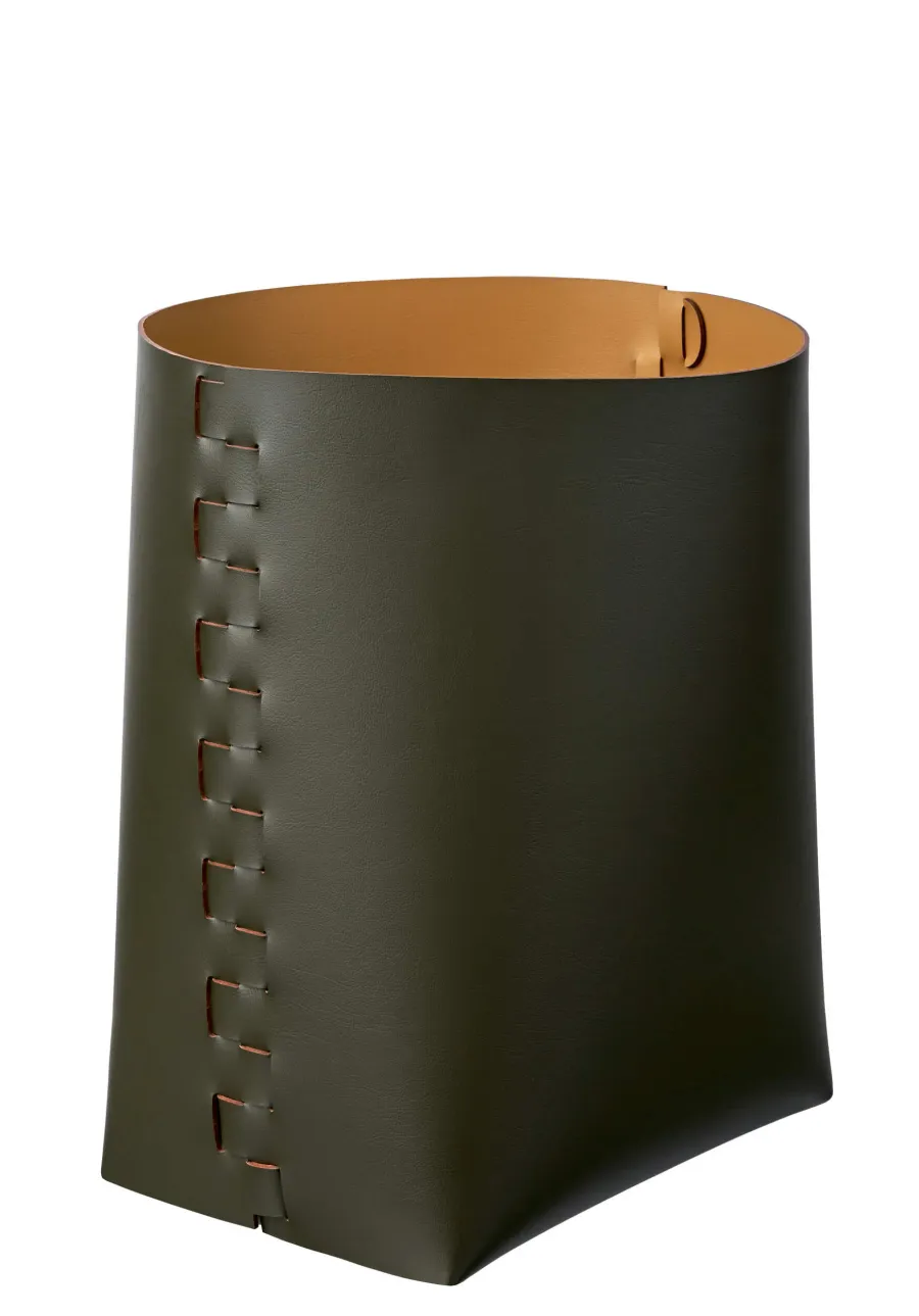 obrazek 1 Kosz Helena 35x30xH45 cm wykonany z naturalnej skóry w kolorze ciemnooliwkowym