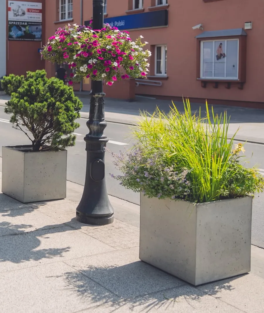 obrazek 1 75x75x75 cm CT - Donica betonowa w kształcie kwadratu (biała)