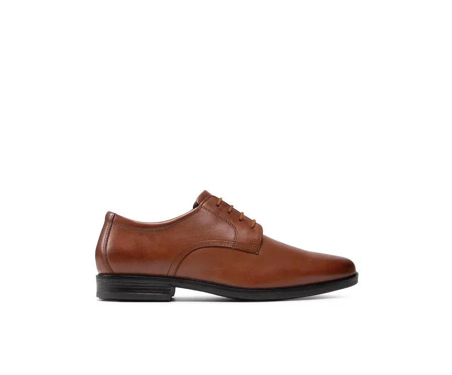 obrazek 1 Clarks Półbuty Howard Walk 261620177 Brązowy