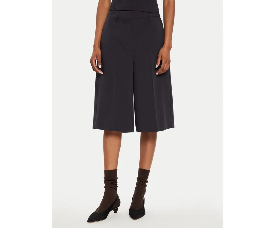 obrazek 1 Herskind Bermudy Maxime 5219519 Granatowy Relaxed Fit