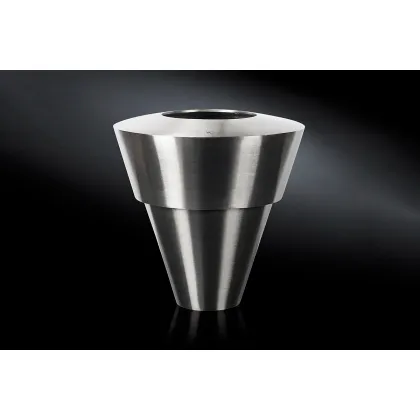 Picture A large designer vase from an Italian factory