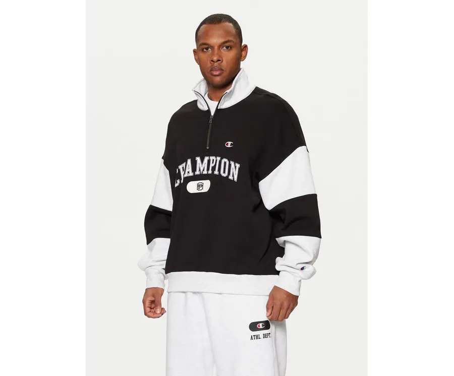 obrazek 1 Champion Bluza 220435 Czarny Regular Fit