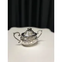 Zdjęcie Stylowa cukiernica zdobiona i platerowana srebrem